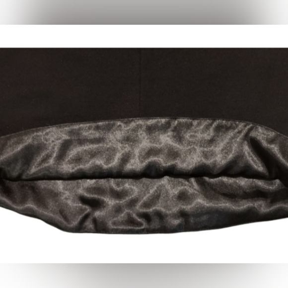 Express Women's Black Dress, Capped Sleeve, Turtle Neck, Gold Zipper,Size XS - Picture 16 of 16